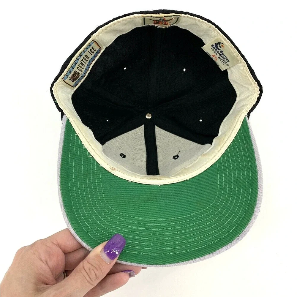 Vintage Los‎ Angeles Kings Script Sports Specialties Hat sz 6 7/8 nwa wool NHL